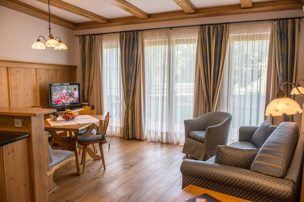 Abanico Appartements Seefeld in Tirol Habitación foto